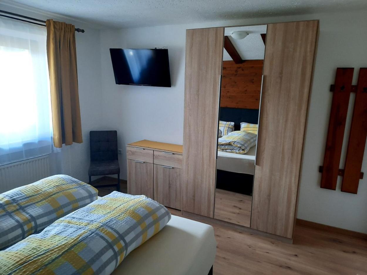 Haus Renate Appartement Lermoos Buitenkant foto